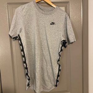 Grey Nike Tee Shirt with Nike Design